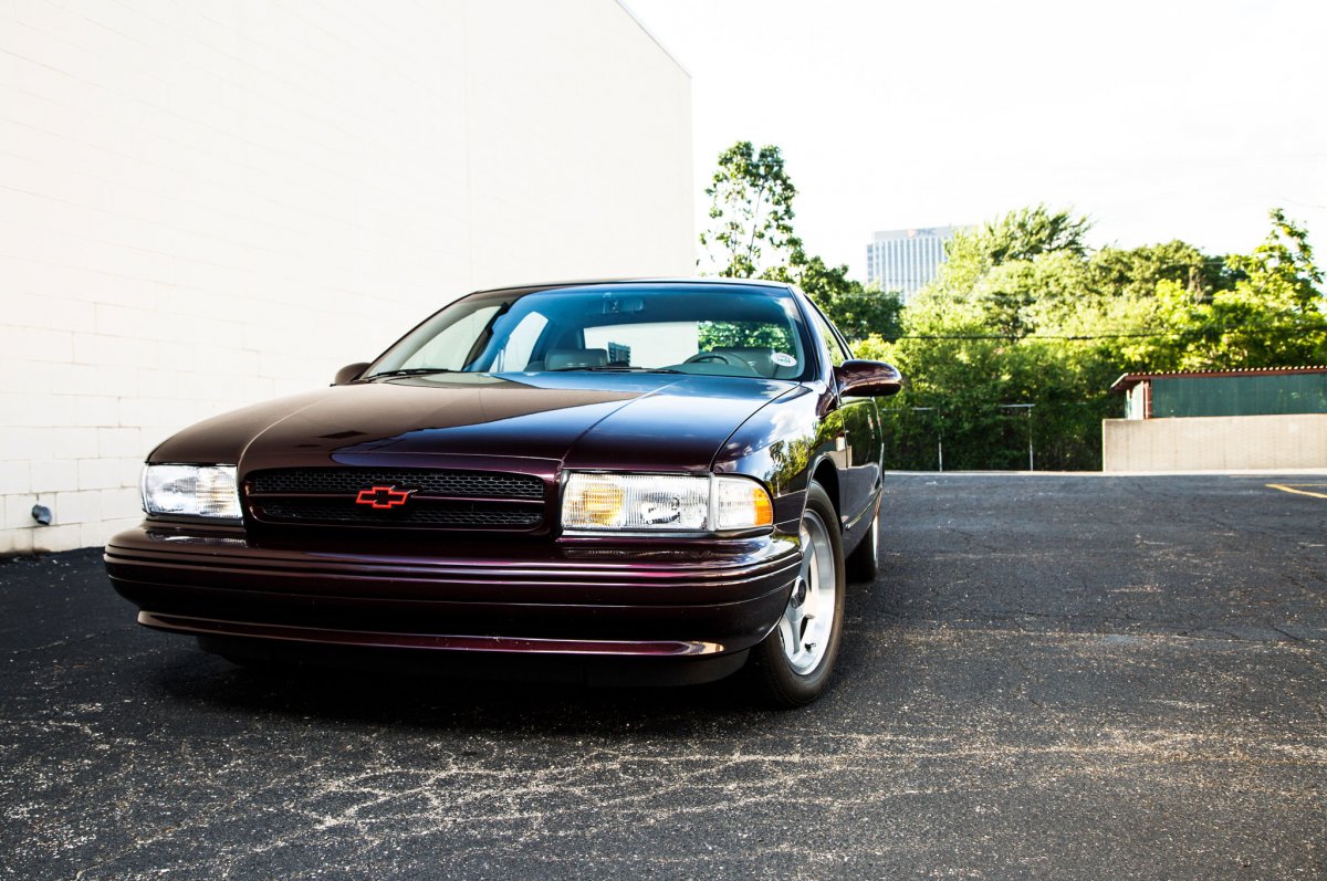 1994-1995-Chevrolet-Impala-front-end.jpg